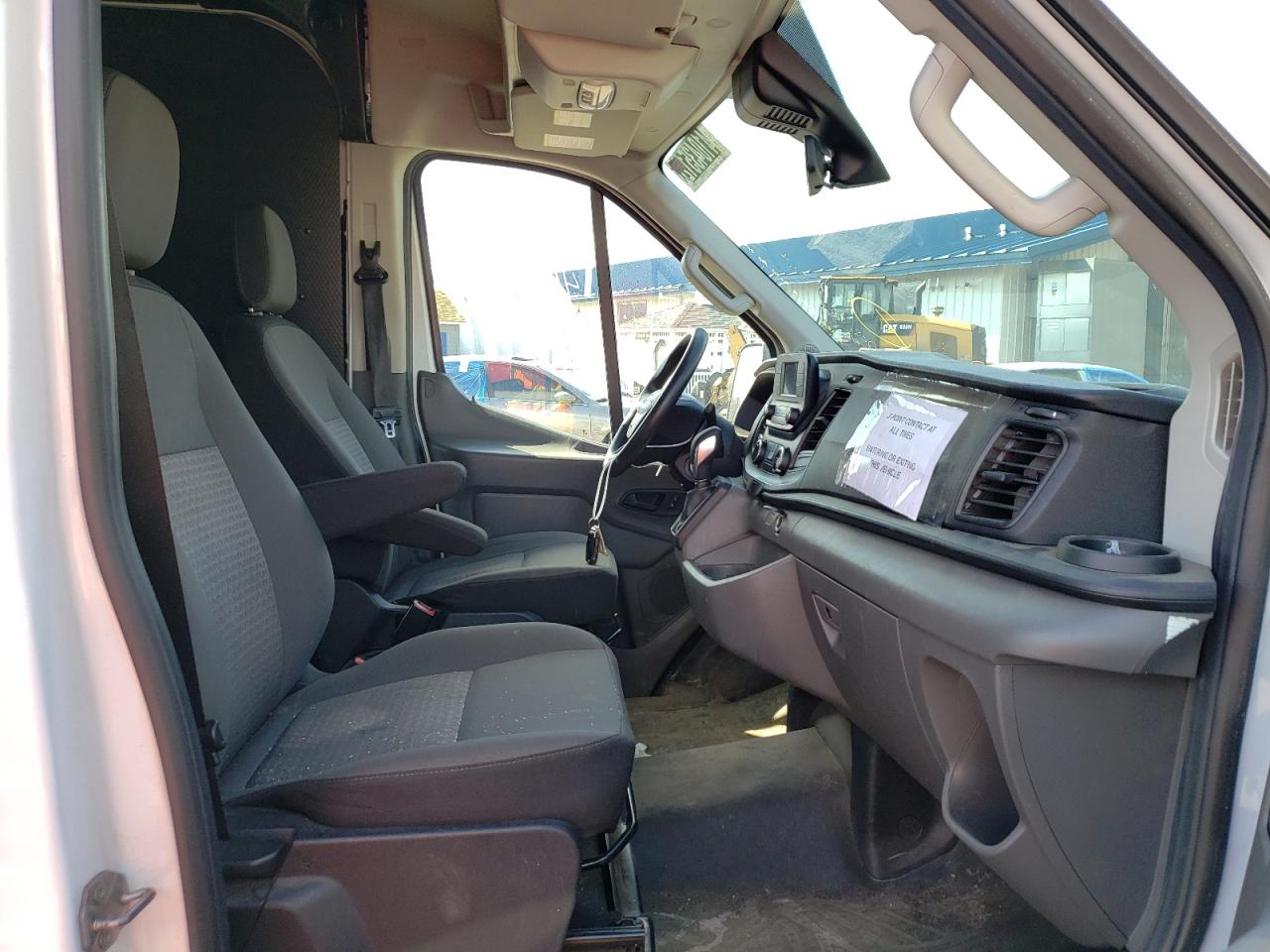 Photo 5 from auction – 2020 FORD TRANSIT T- with VIN 1FTBR2C85LKA34617