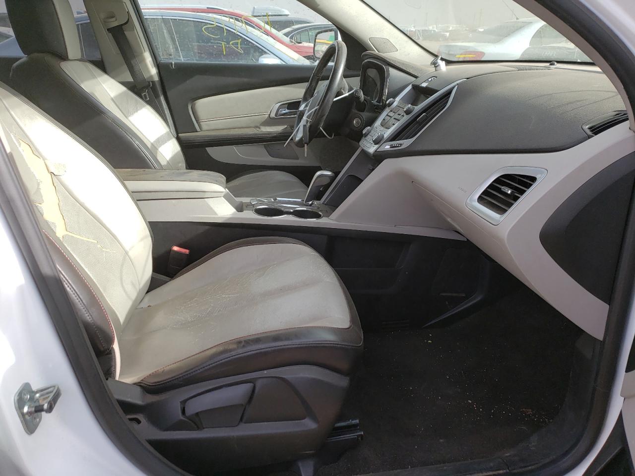 Photo 5 from auction – 2010 GMC TERRAIN SL with VIN 2CTFLGEW0A6270155