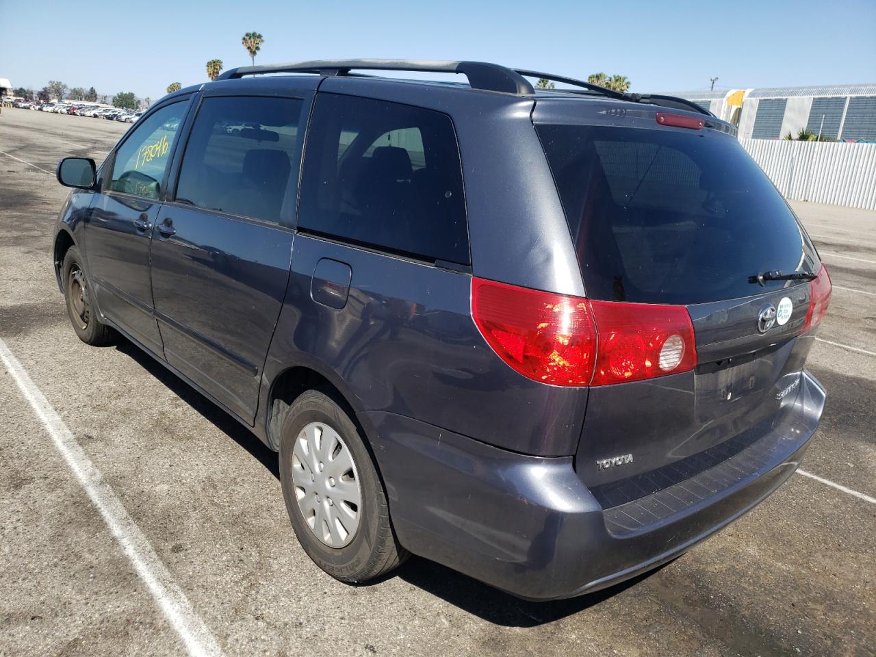 Photo 3 from auction – 2008 TOYOTA SIENNA CE with VIN 5TDZK23C08S109781
