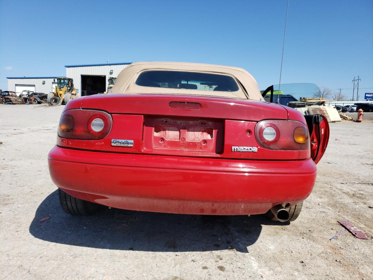 Photo 6 from auction – 1993 MAZDA MX-5 MIATA with VIN JM1NA351XP0418484