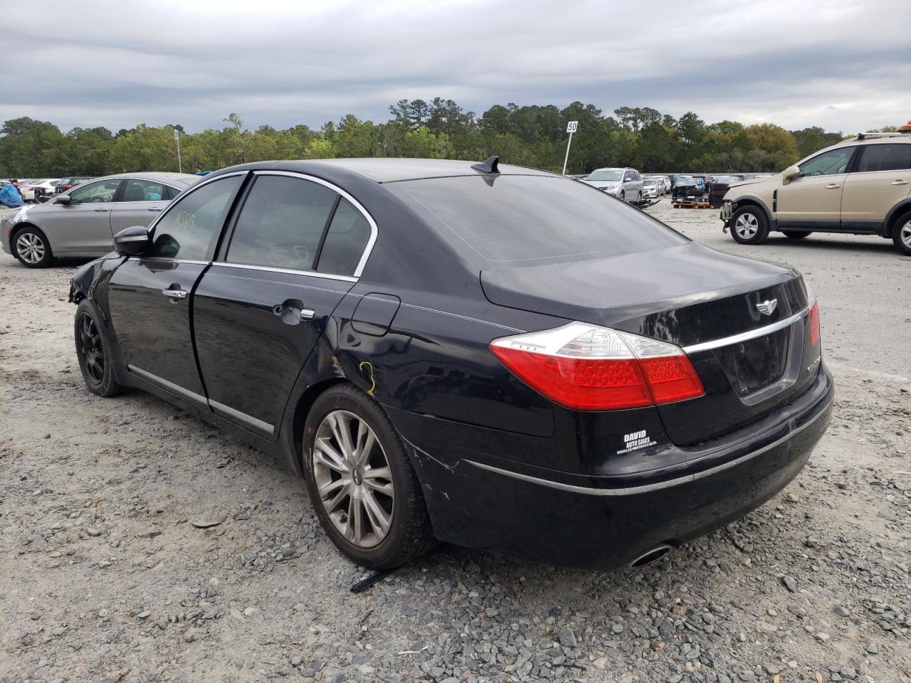 Photo 3 from auction – 2010 HYUNDAI GENESIS 4. with VIN KMHGC4DF4AU098340