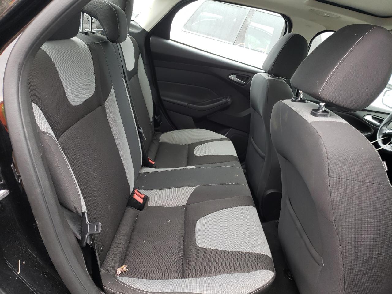 Photo 6 from auction – 2014 FORD FOCUS SE with VIN 1FADP3F20EL377043