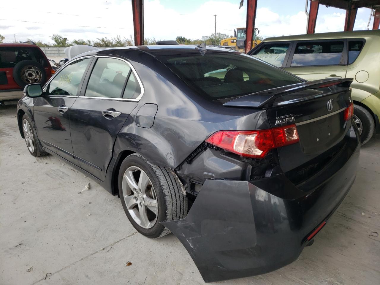 Photo 3 from auction – 2011 ACURA TSX with VIN JH4CU2F63BC002169