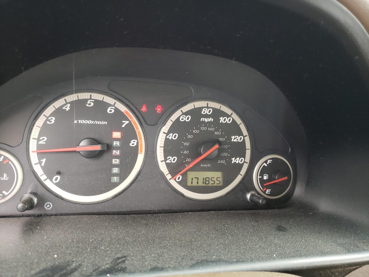 Photo 8 from auction – 2004 HONDA CR-V LX with VIN JHLRD68404C014574