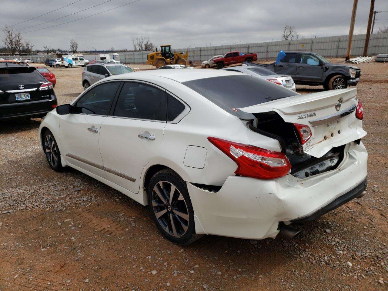 Photo 3 from auction – 2016 NISSAN ALTIMA 2.5 with VIN 1N4AL3AP6GN379033