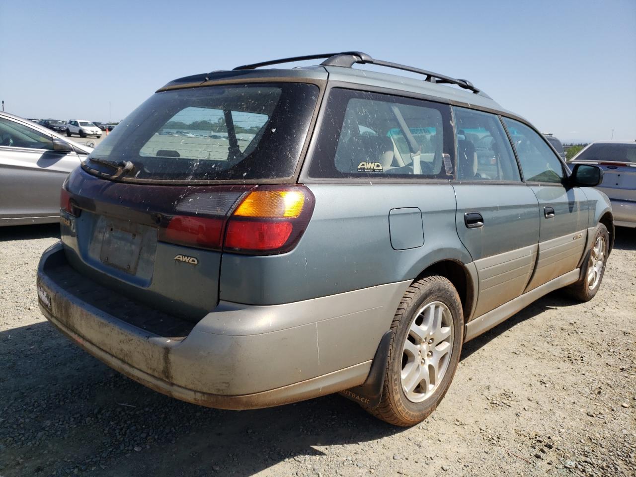 Photo 4 from auction – 2001 SUBARU LEGACY OUT with VIN 4S3BH665017615082
