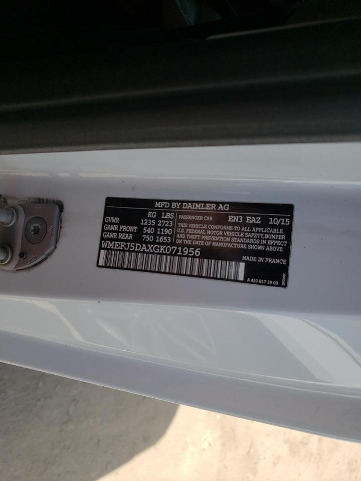 Photo 10 from auction – 2016 SMART FORTWO with VIN WMEFJ5DAXGK071956