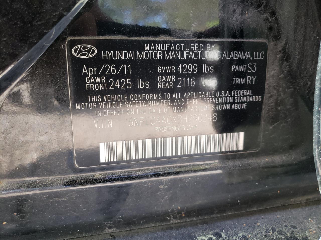 Photo 10 from auction – 2011 HYUNDAI SONATA SE with VIN 5NPEC4ACXBH290248