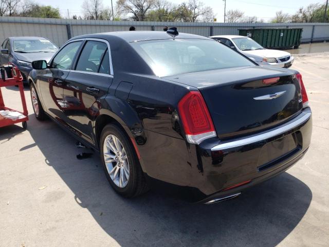 Photo 3 from auction – 2017 CHRYSLER 300 LIMITE with VIN 2C3CCAAG4HH516542