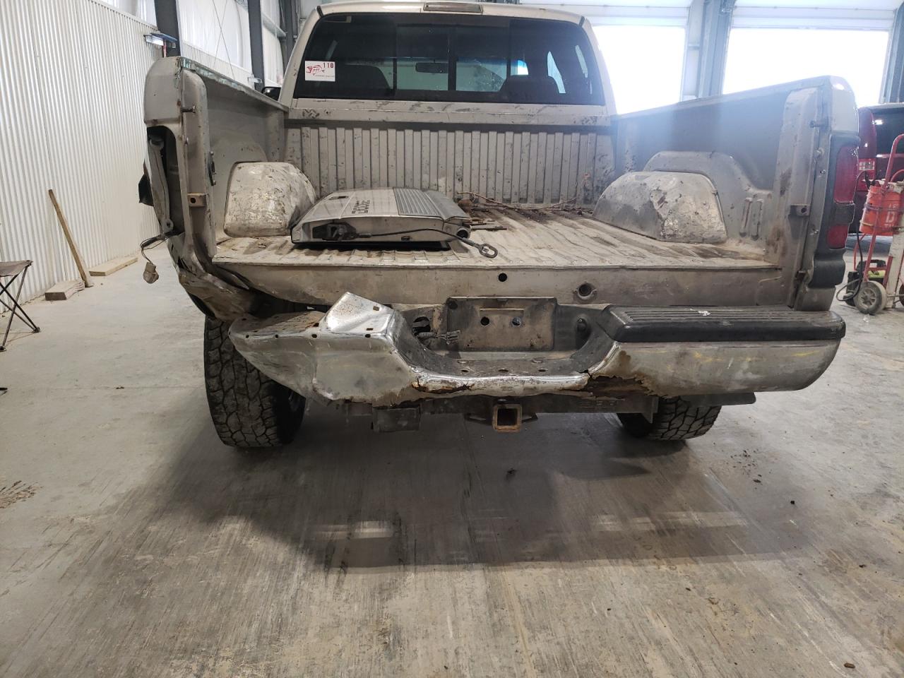 Photo 9 from auction – 1999 DODGE RAM 2500 with VIN 1B7KF2364XJ652353