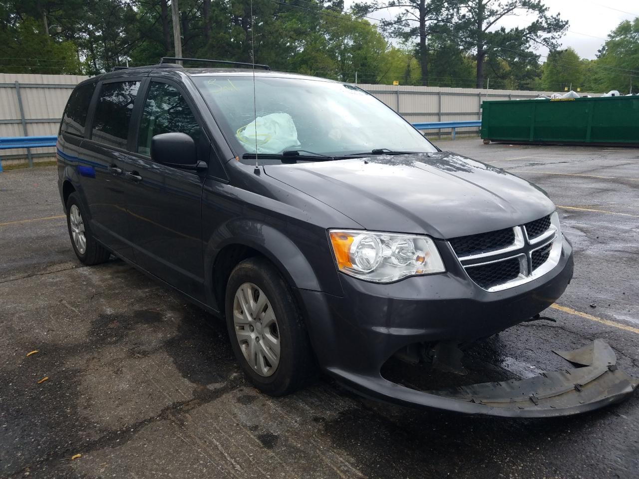 DODGE GRAND CARA 2018 with VIN 2C4RDGBG6JR176637 - Photo from auction