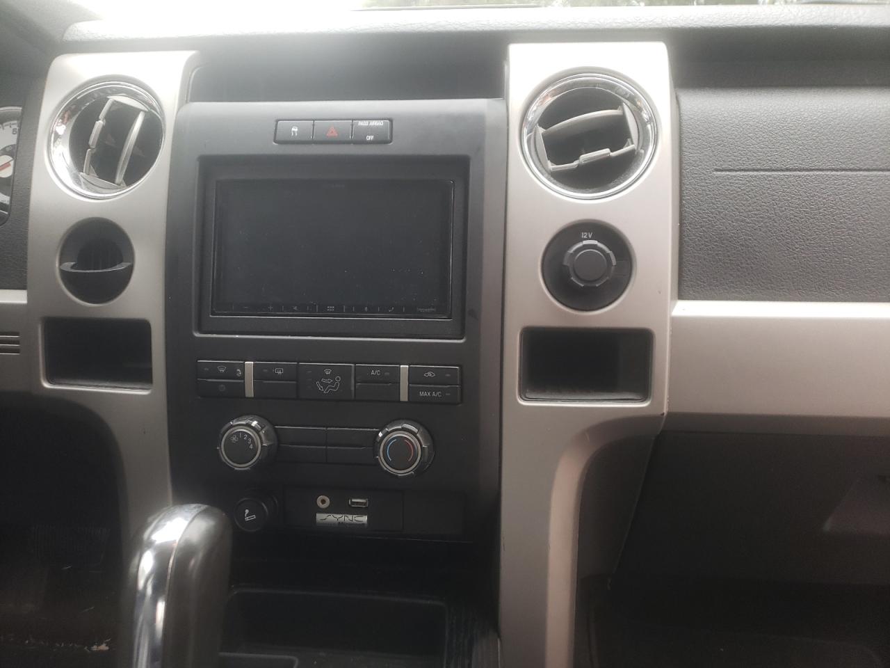 Photo 9 from auction – 2010 FORD F150 SUPER with VIN 1FTFW1CV8AKB58677