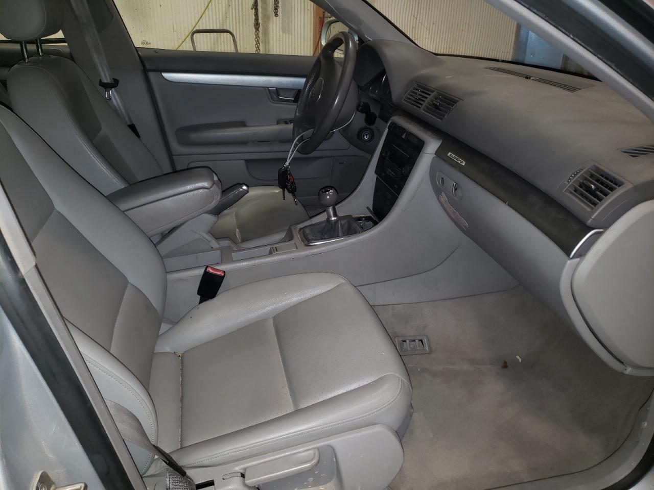 Photo 5 from auction – 2002 AUDI A4 with VIN WAULC68E12A264653