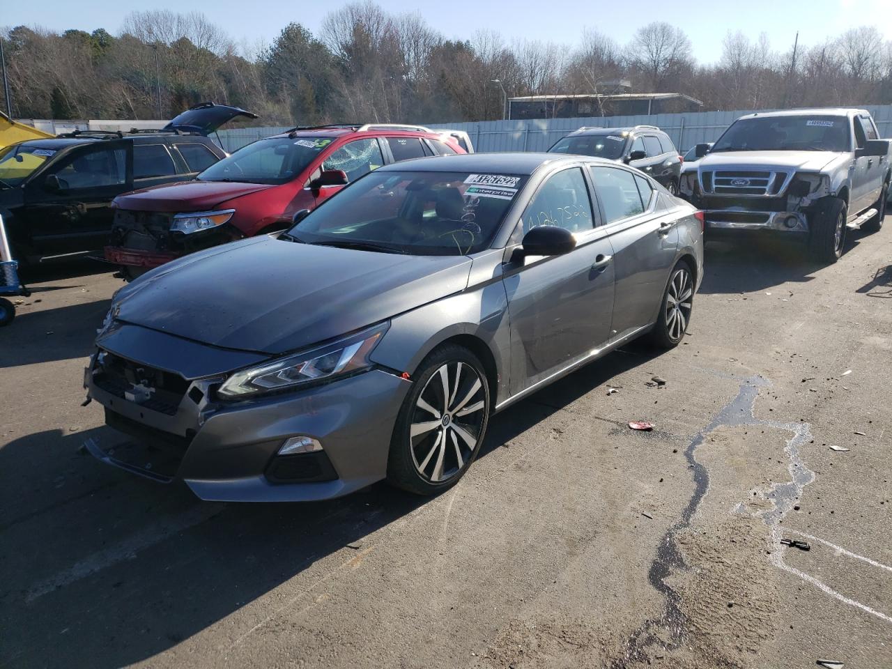 Photo 2 from auction – 2020 NISSAN ALTIMA SR with VIN 1N4BL4CV5LC196413