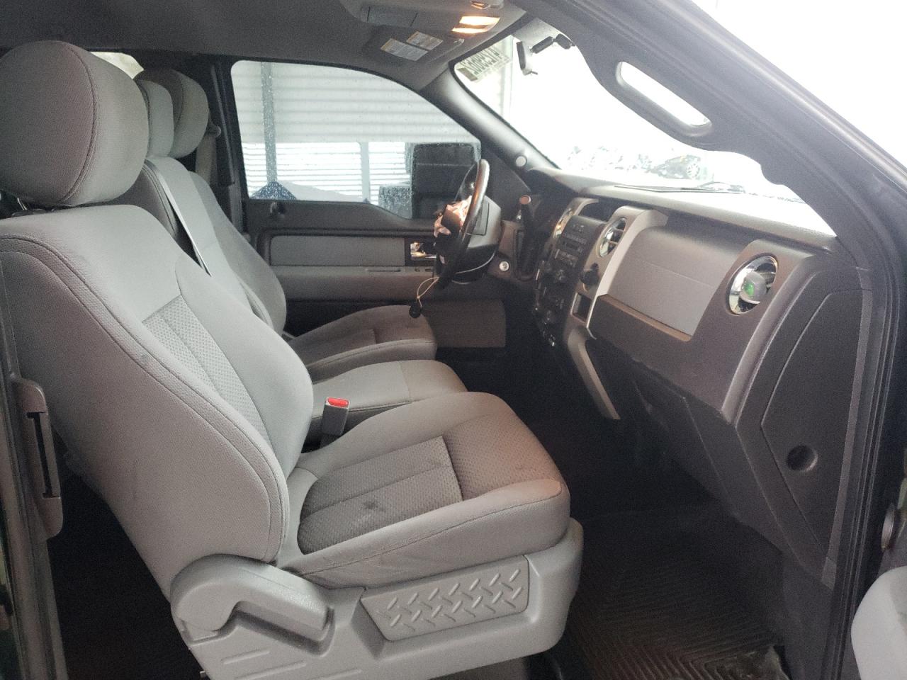 Photo 5 from auction – 2012 FORD F150 SUPER with VIN 1FTFX1ET1CFC93083