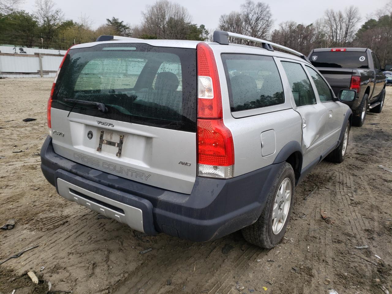 Photo 4 from auction – 2005 VOLVO XC70 with VIN YV1SZ592651195579