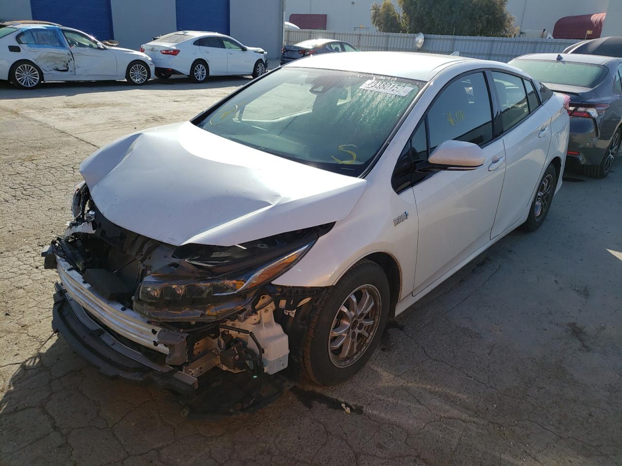 Photo 2 from auction – 2019 TOYOTA PRIUS PRIM with VIN JTDKARFP4K3110484