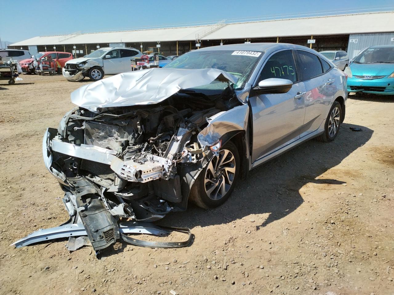 Photo 2 from auction – 2018 HONDA CIVIC EX with VIN 19XFC2F73JE031804