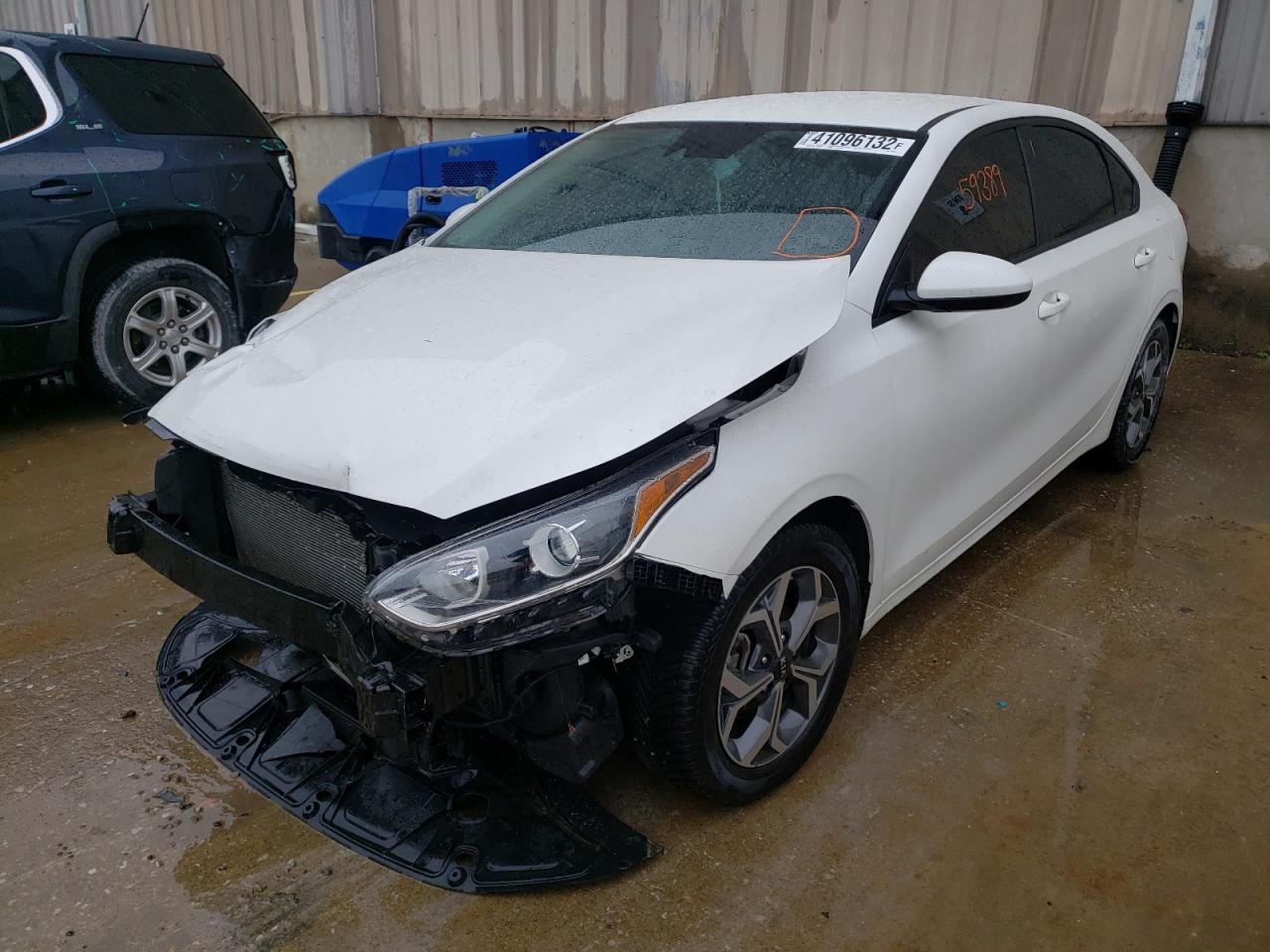 Photo 2 from auction – 2019 KIA FORTE FE with VIN 3KPF24AD5KE108959