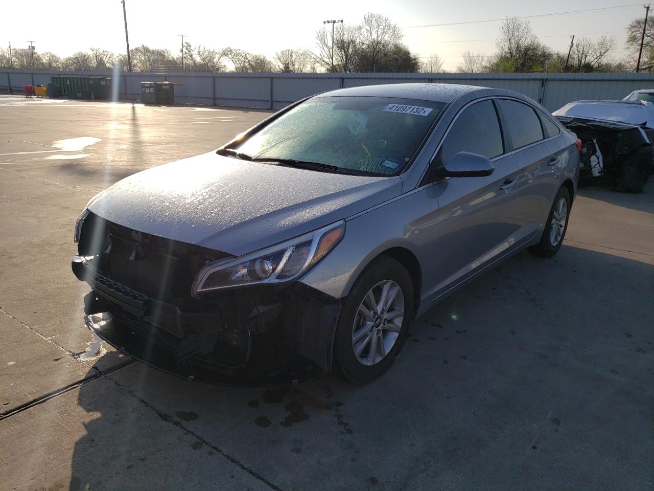 Photo 2 from auction – 2016 HYUNDAI SONATA SE with VIN 5NPE24AF1GH333556