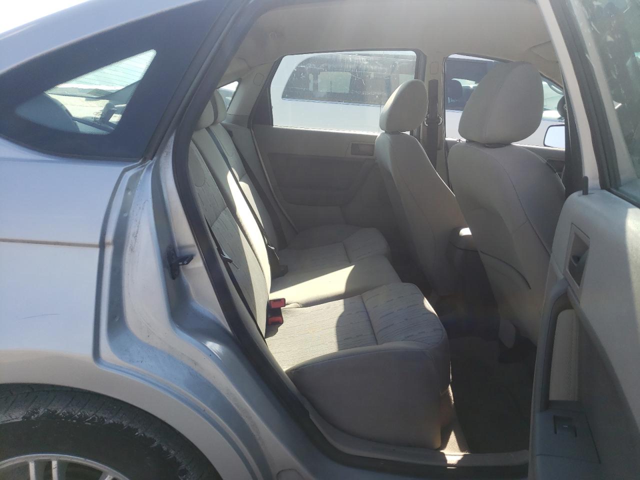 Photo 6 from auction – 2009 FORD FOCUS SE with VIN 1FAHP35N69W190519
