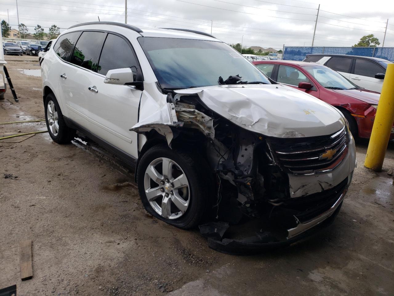 CHEVROLET TRAVERSE L 2017 with VIN 1GNKRGKD4HJ274760 - Photo from auction