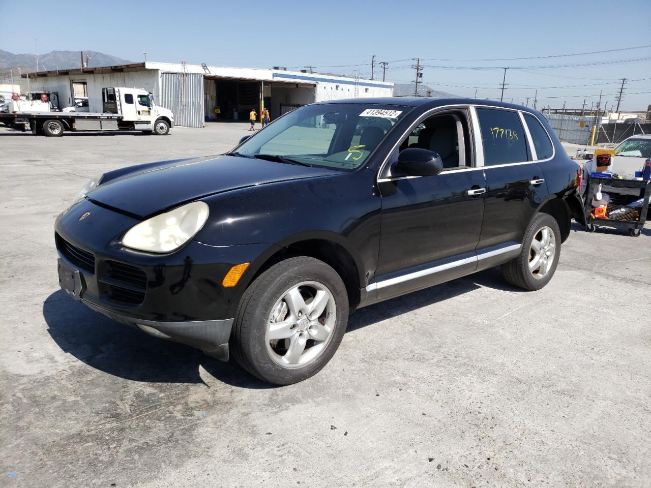 Photo 2 from auction – 2004 PORSCHE CAYENNE S with VIN WP1AB29P14LA64609