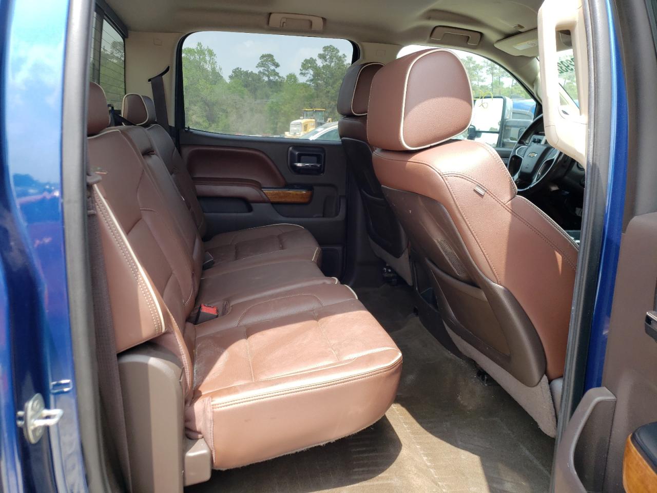 Photo 6 from auction – 2015 CHEVROLET SILVERADO with VIN 1GC1KXE83FF664370