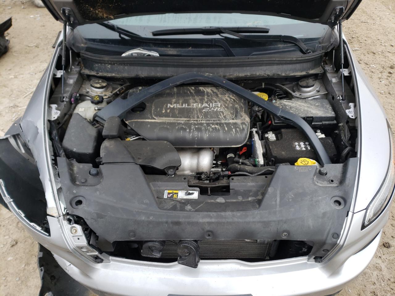 Photo 7 from auction – 2018 JEEP CHEROKEE L with VIN 1C4PJLCBXJD576795