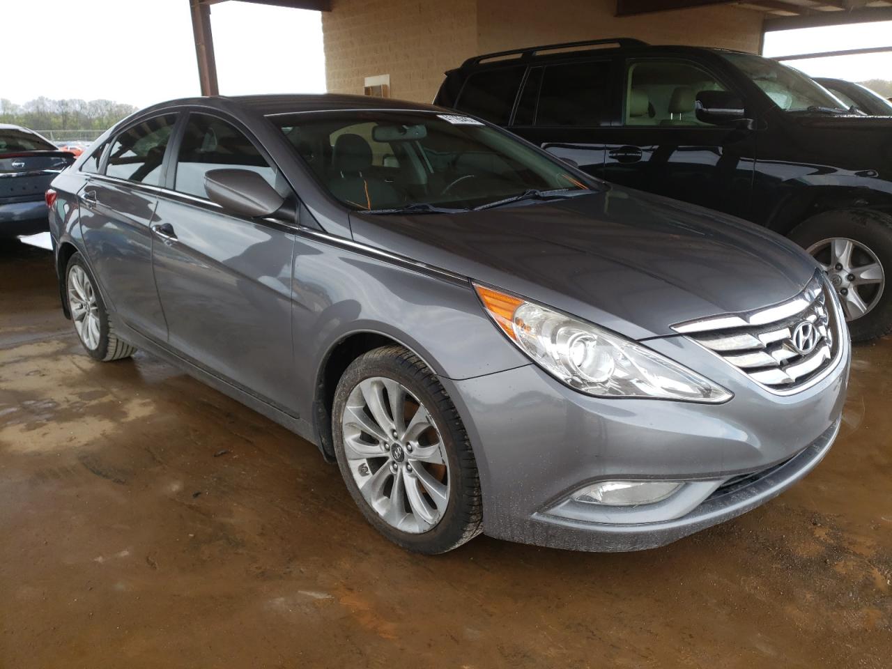 HYUNDAI SONATA SE 2011 with VIN 5NPEC4ACXBH281436 - Photo from auction