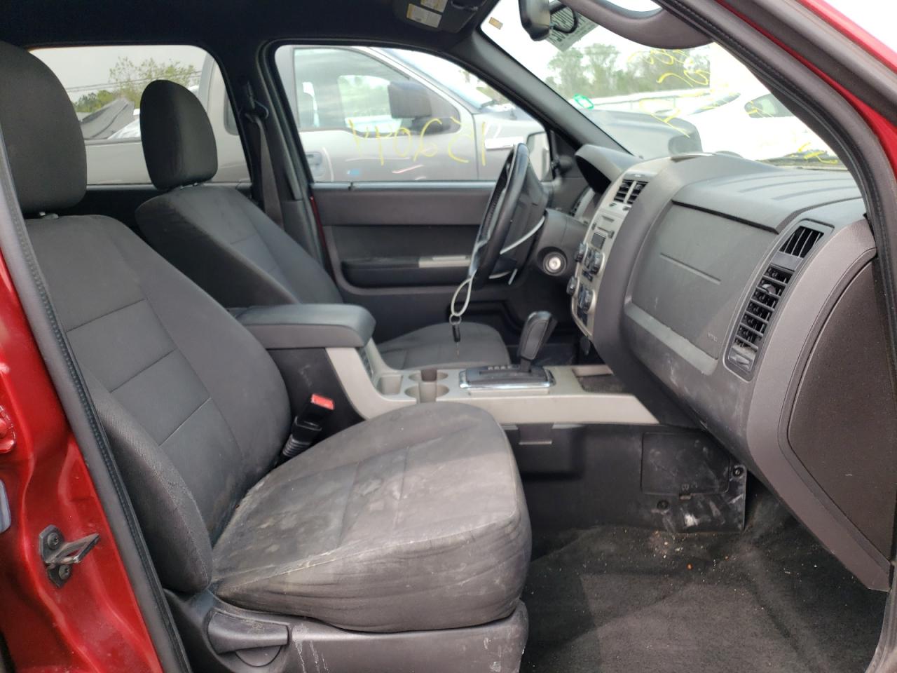Photo 5 from auction – 2012 FORD ESCAPE XLT with VIN 1FMCU0D79CKA19479