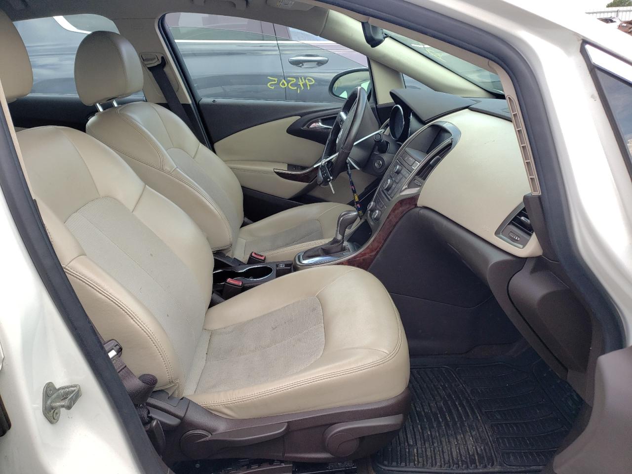 Photo 5 from auction – 2012 BUICK VERANO with VIN 1G4PP5SKXC4217263