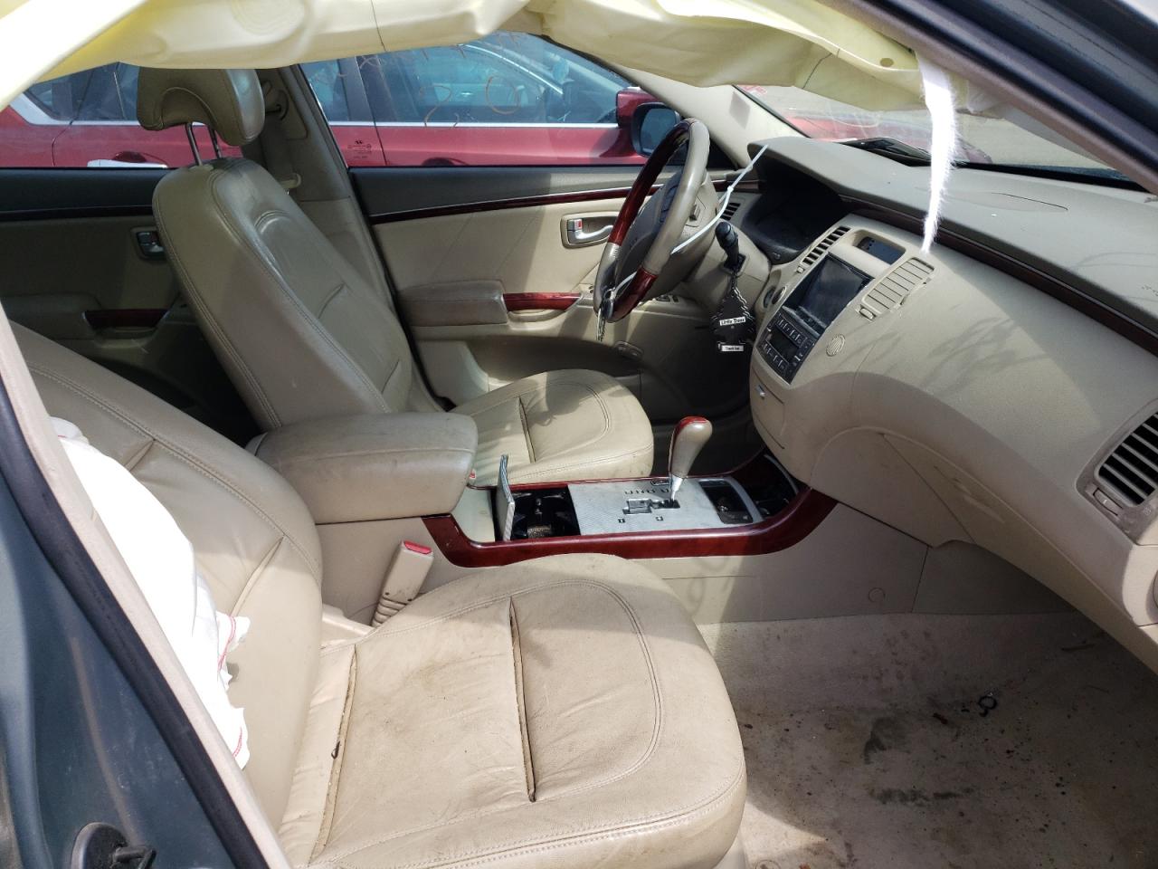 Photo 5 from auction – 2008 HYUNDAI AZERA SE with VIN KMHFC46F08A263482