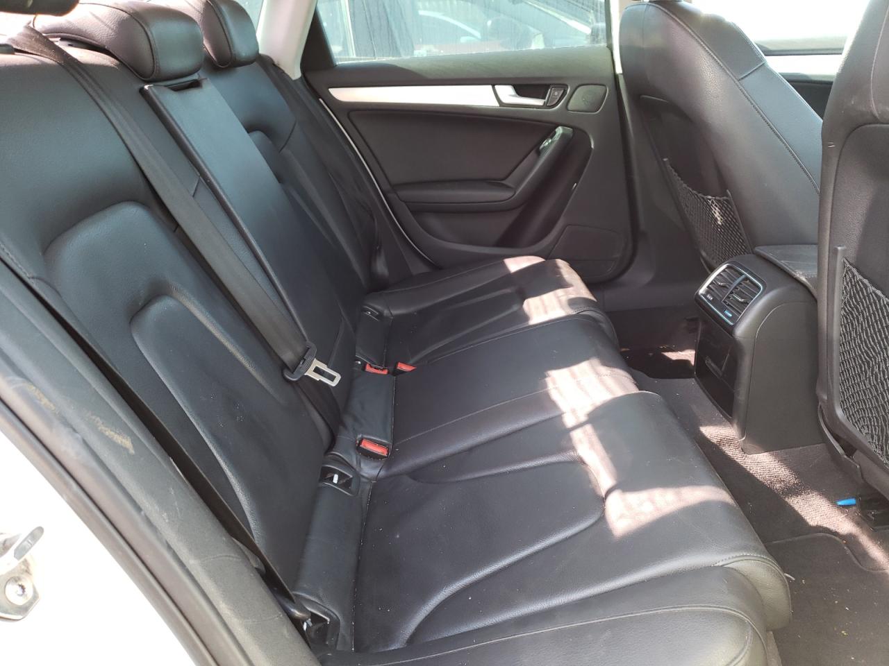 Photo 6 from auction – 2010 AUDI A4 PREMIUM with VIN WAUEFAFL8AN009784