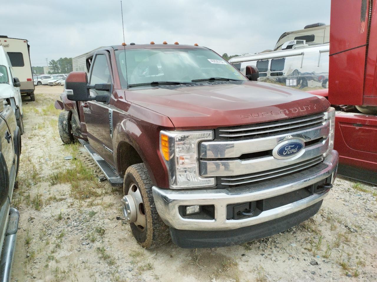 FORD F350 SUPER 2017 with VIN 1FT8W3DT6HEF46162 - Photo from auction