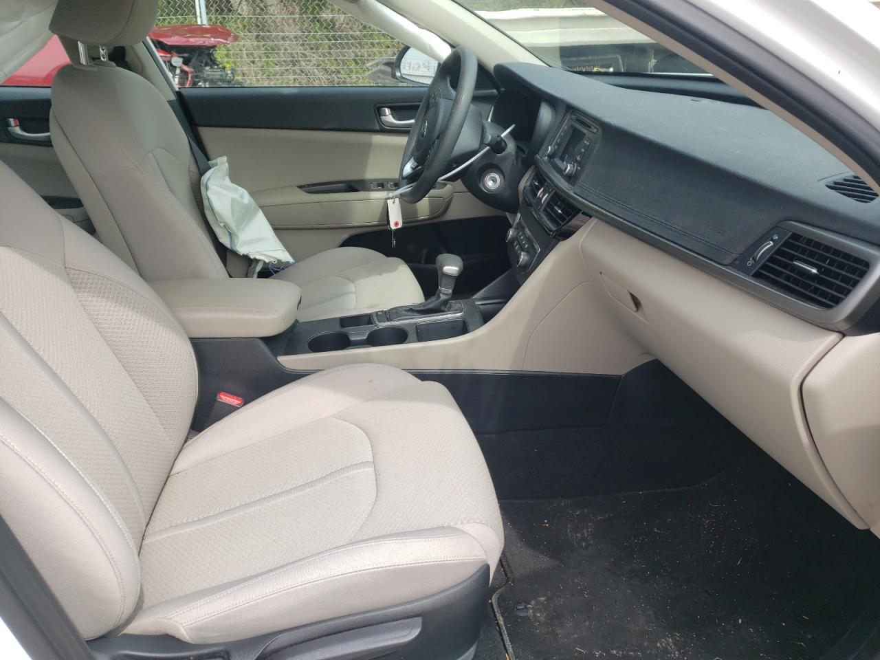 Photo 5 from auction – 2017 KIA OPTIMA LX with VIN KNAGT4L35H5177772