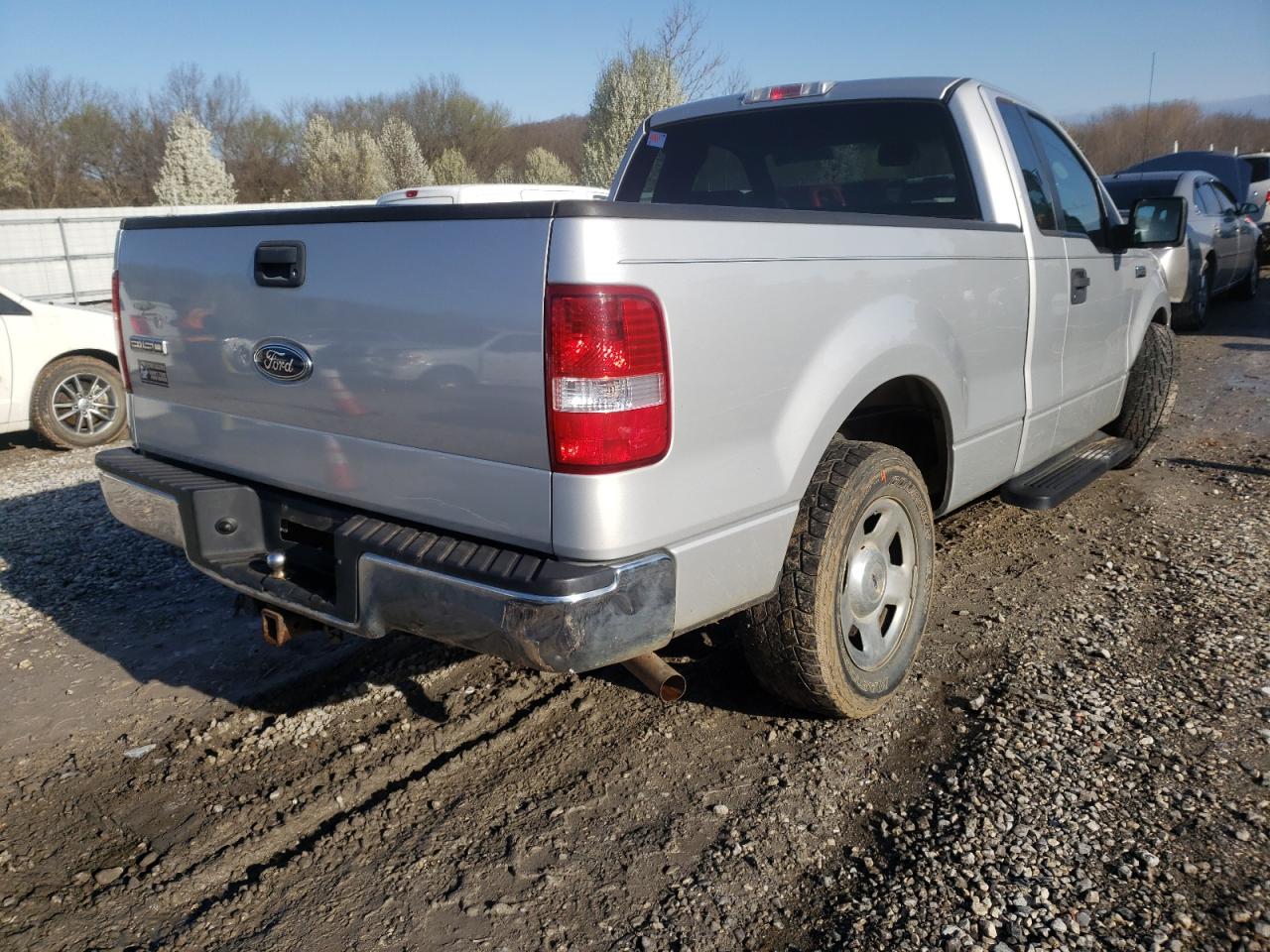 Photo 4 from auction – 2005 FORD F150 with VIN 1FTRF12W15NA88970