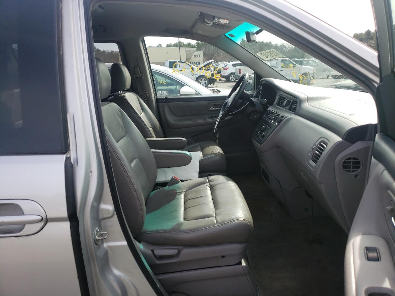 Photo 5 from auction – 2004 HONDA ODYSSEY EX with VIN 5FNRL18094B031733