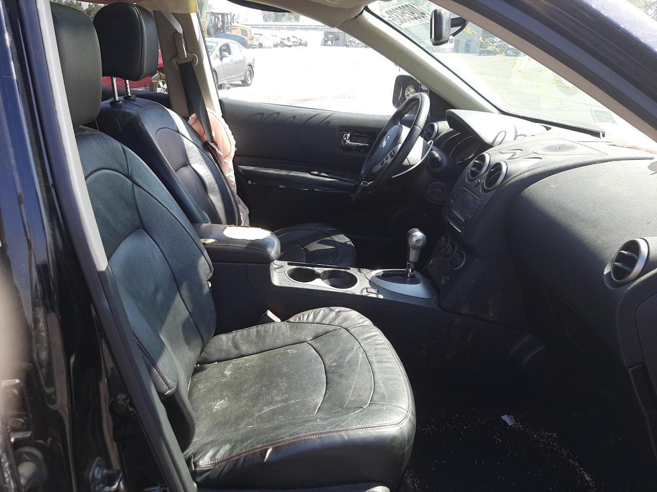 Photo 5 from auction – 2011 NISSAN ROGUE S with VIN JN8AS5MT9BW563908
