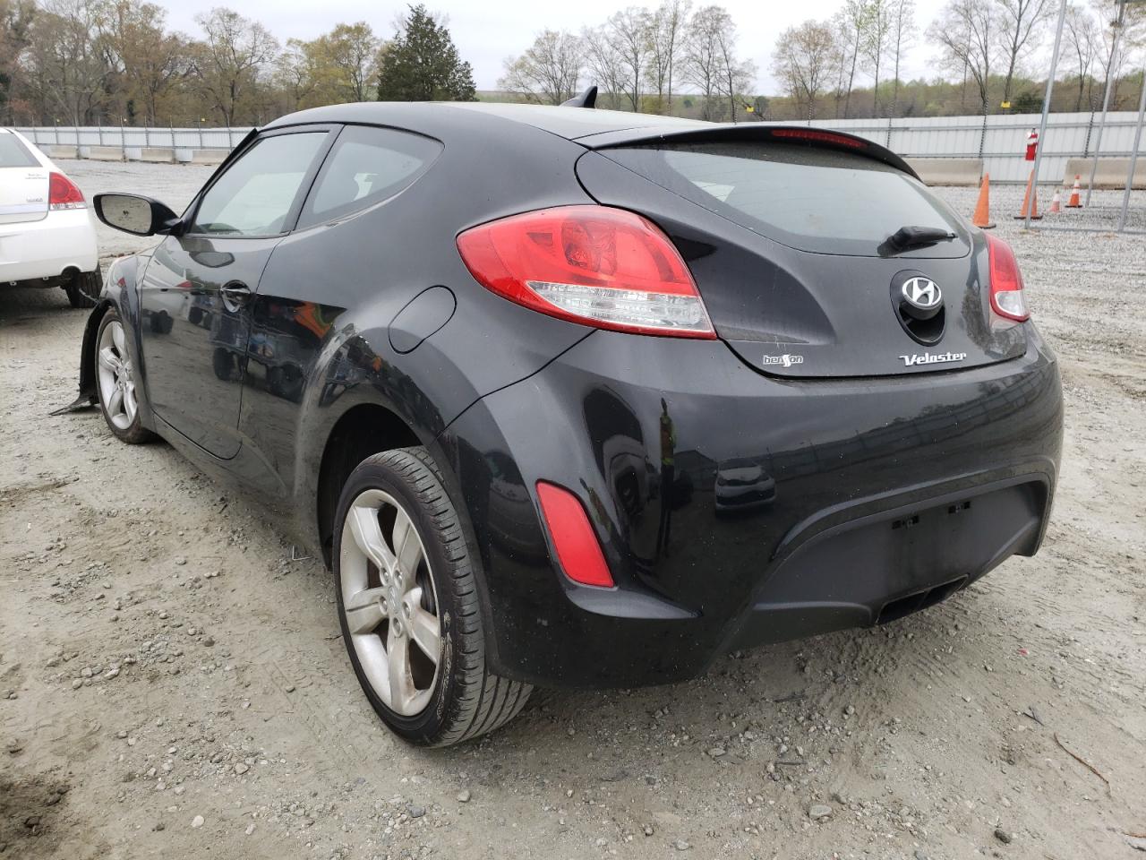 Photo 3 from auction – 2012 HYUNDAI VELOSTER with VIN KMHTC6ADXCU035937