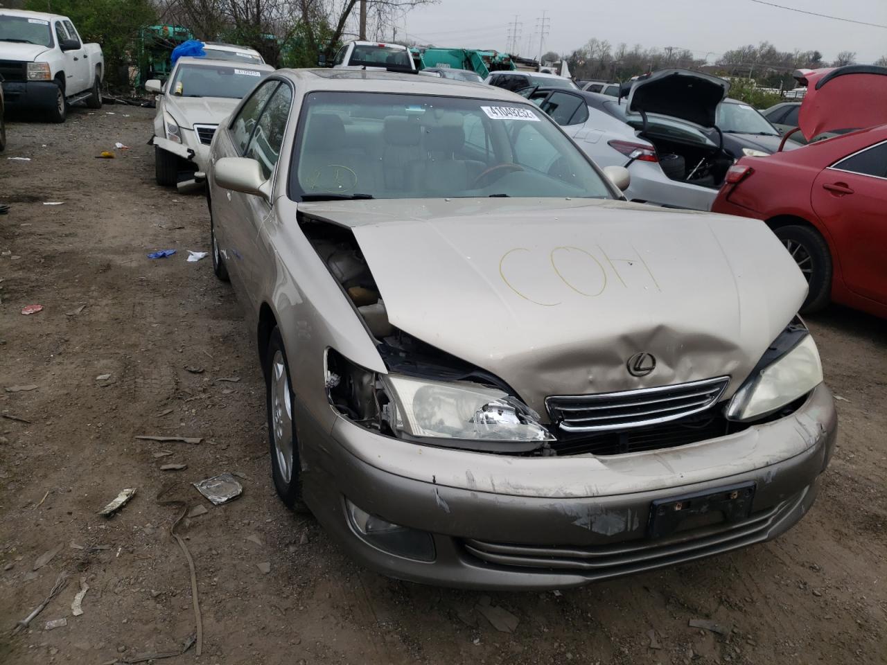 صورة رقم 9 من المزاد - 2000 LEXUS ES 300 مع VIN JT8BF28G0Y0286348