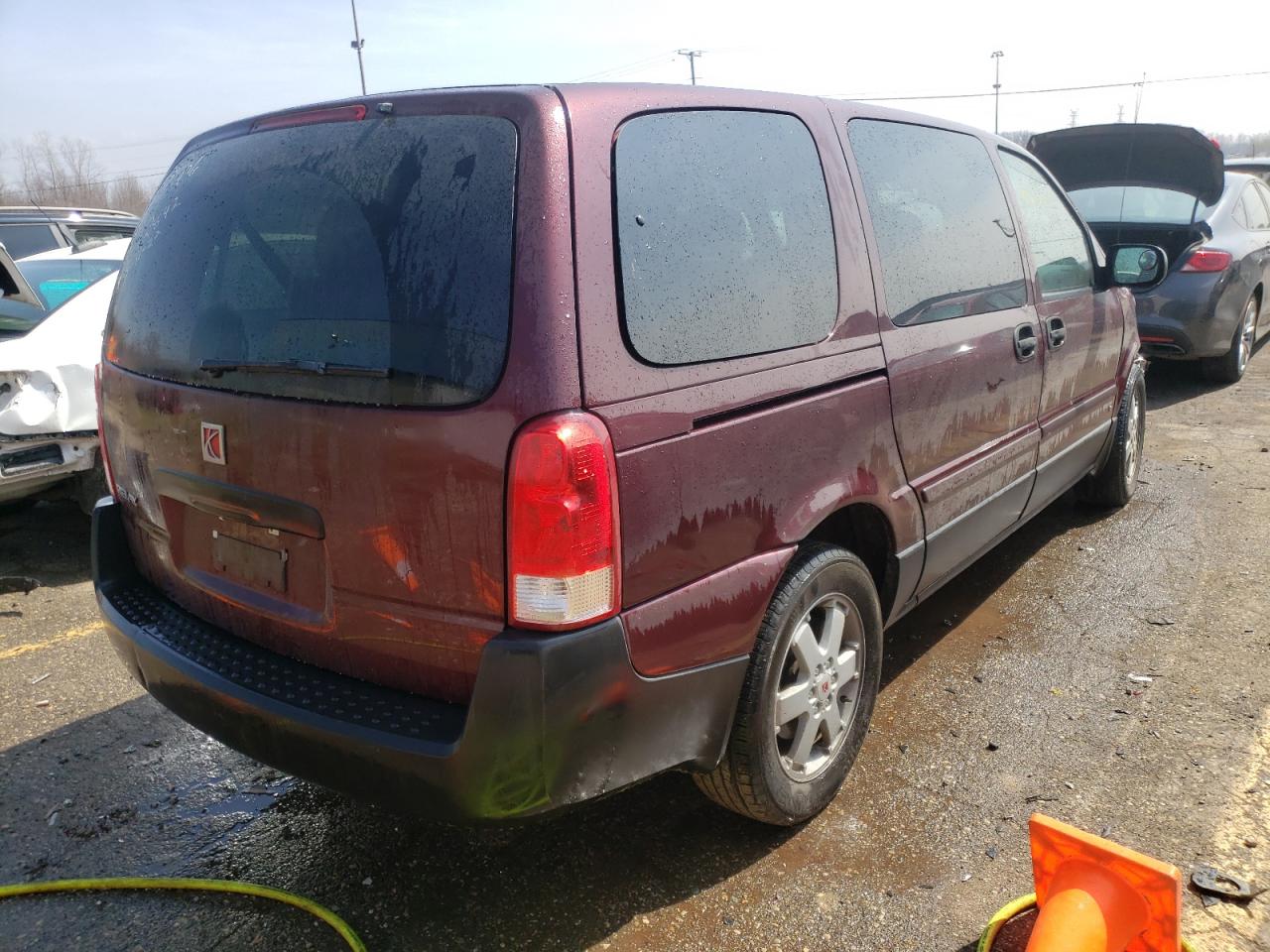 Photo 4 from auction – 2007 SATURN RELAY 2 with VIN 5GZDV03147D152842