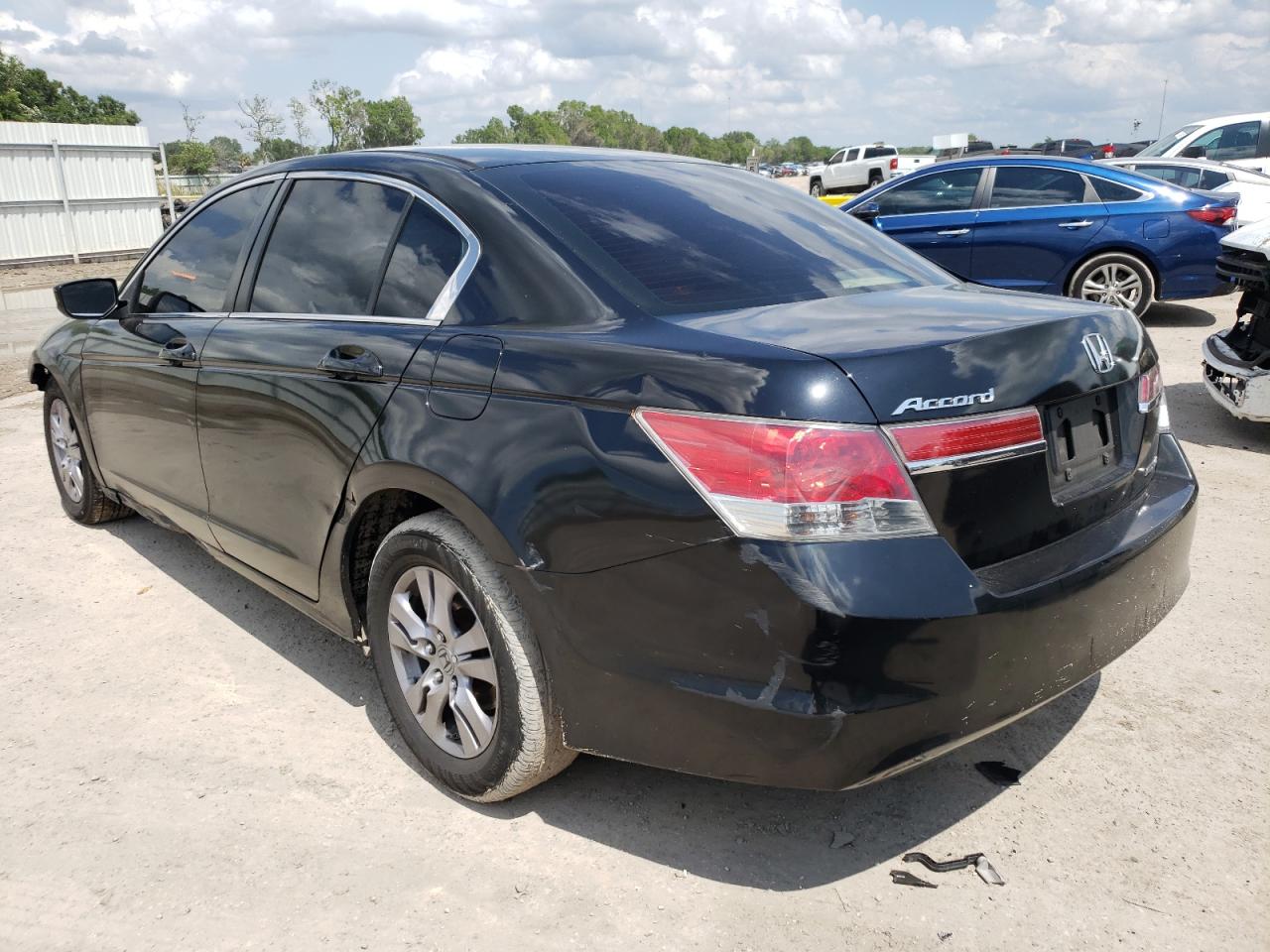 Photo 3 from auction – 2012 HONDA ACCORD SE with VIN 1HGCP2F60CA216303