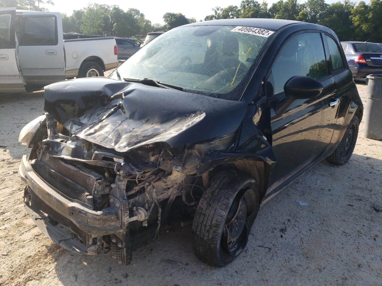 Photo 2 from auction – 2014 FIAT 500 POP with VIN 3C3CFFAR4ET291712