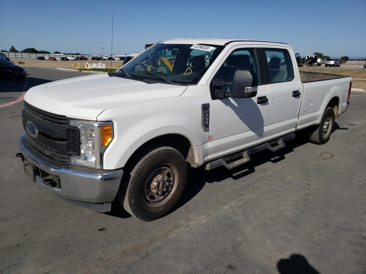 Photo 2 from auction – 2017 FORD F250 SUPER with VIN 1FT7W2A67HEF17032