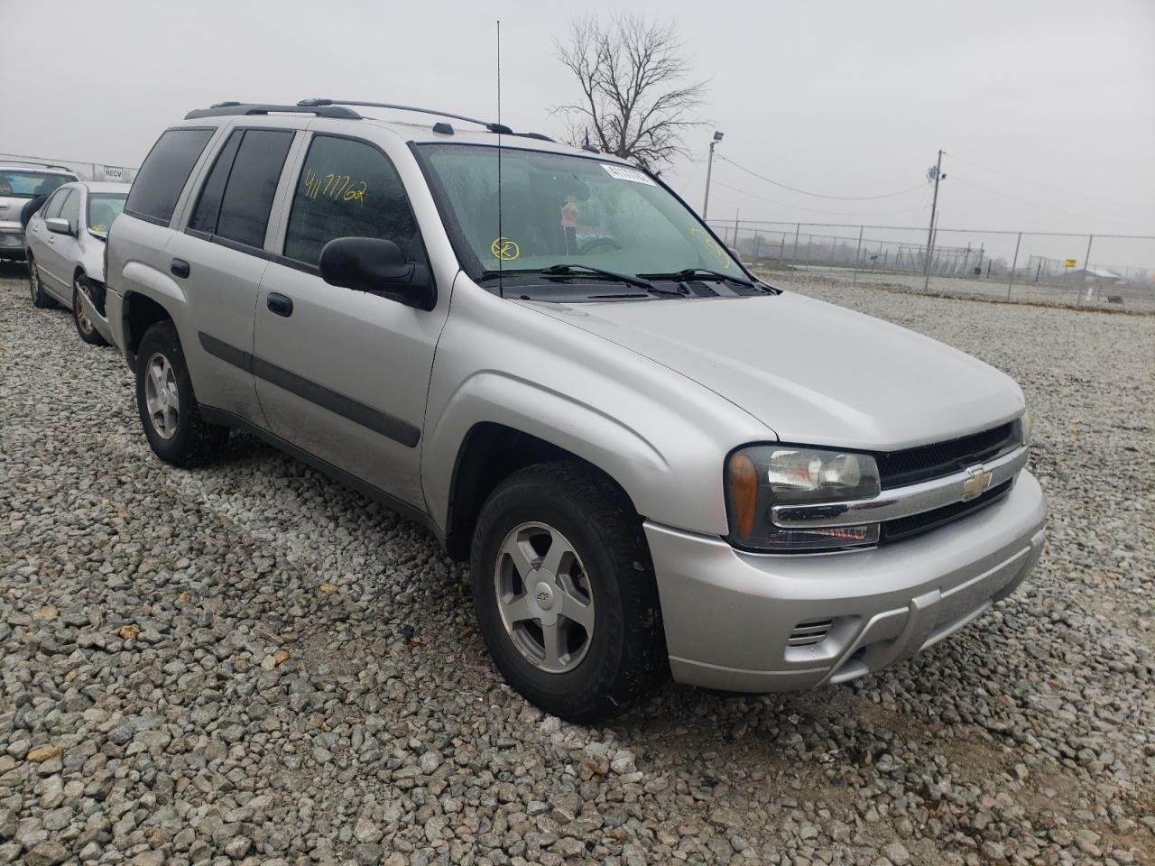Photo 1 from auction – 2005 CHEVROLET TRAILBLAZE with VIN 1GNDT13S552143430