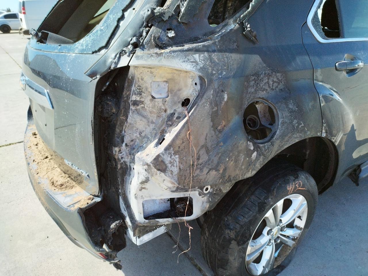 Photo 9 from auction – 2012 CHEVROLET EQUINOX LS with VIN 2GNALBEK0C1338967
