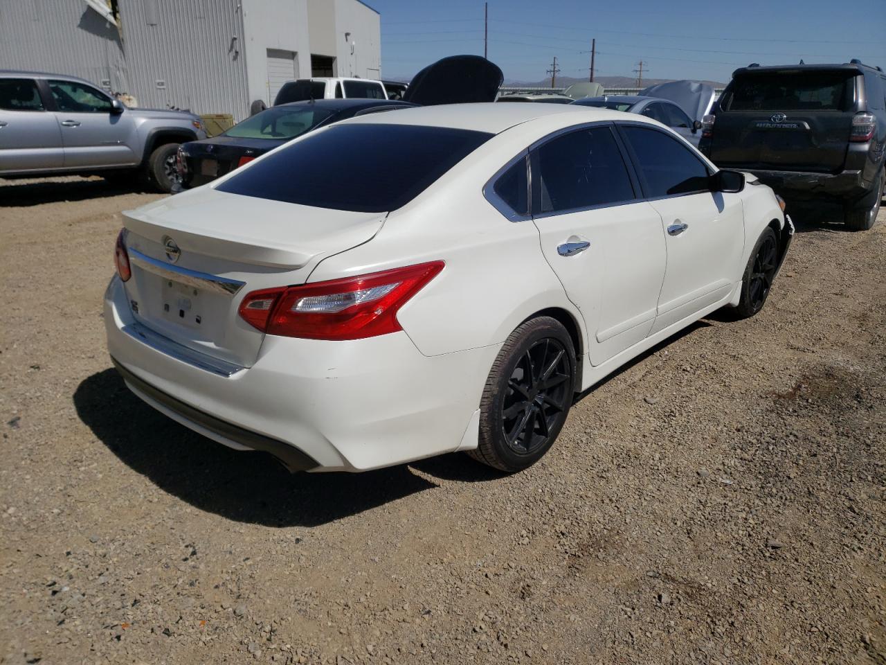 Photo 4 from auction – 2016 NISSAN ALTIMA 2.5 with VIN 1N4AL3AP2GC224510