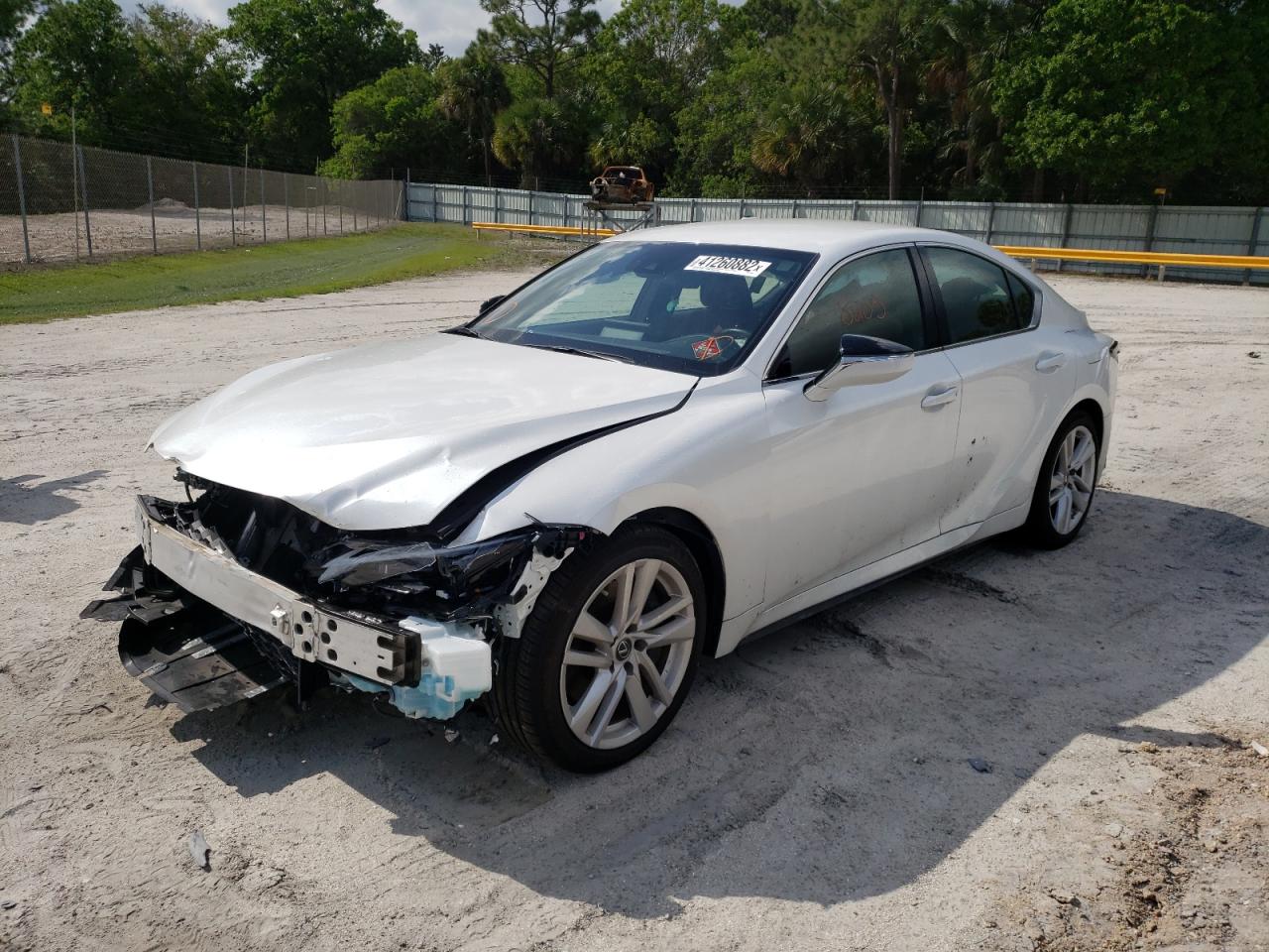 Фото 2 с аукциона – 2021 LEXUS IS 300 с VIN JTHAA1D27M5114409