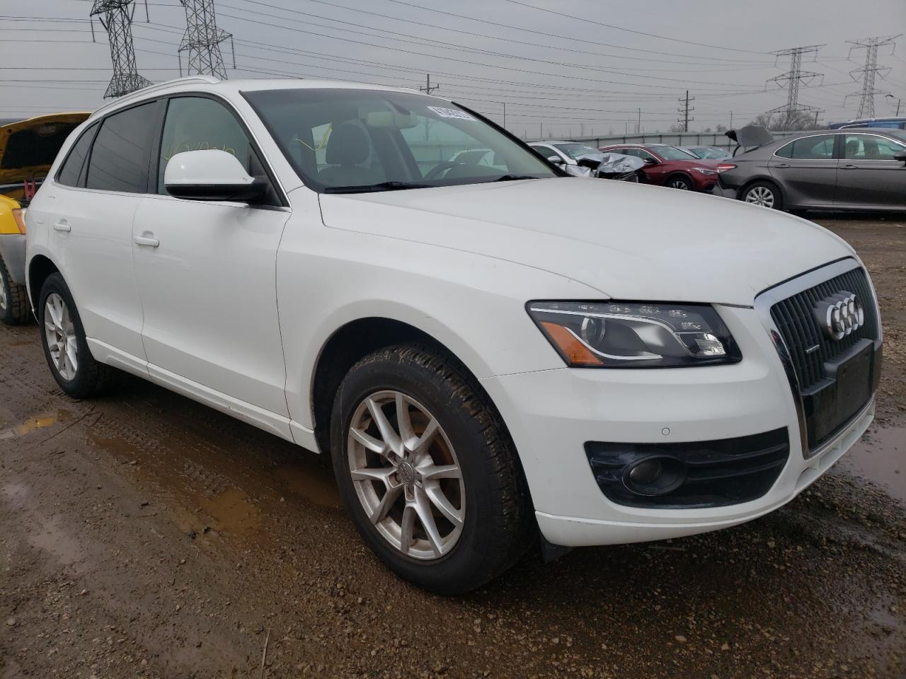 AUDI Q5 PREMIUM 2011 with VIN WA1LFAFP5BA028325 - Photo from auction